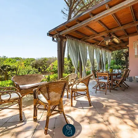 וילה Dimora Mediterranea - Sea Front Among Pines פורט וילג'