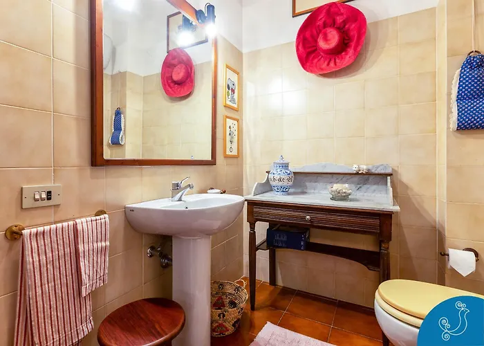 Dimora Mediterranea - Sea Front Among Pines 别墅 *